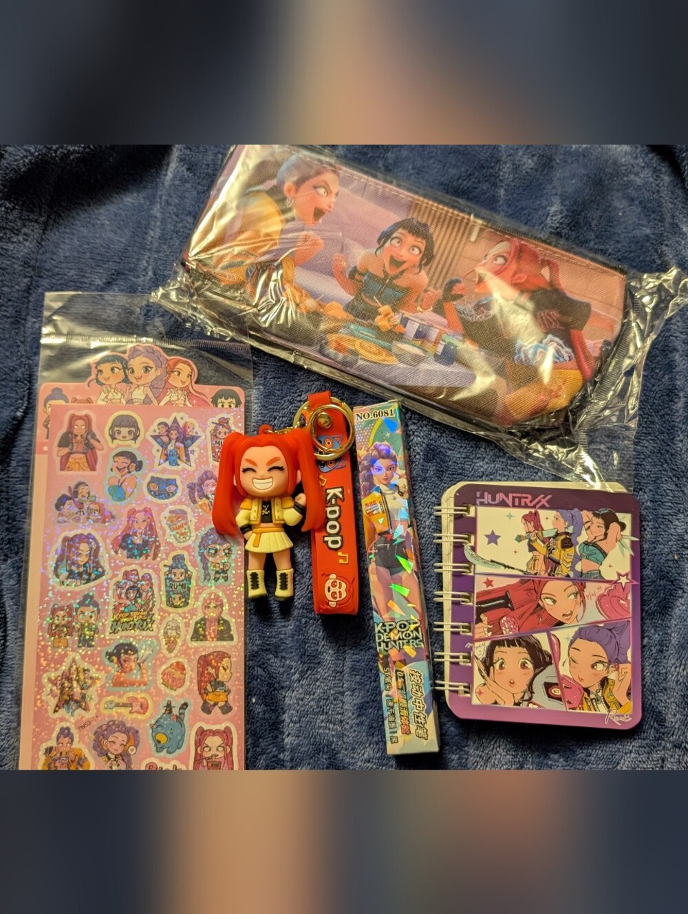 K-pop Demon Hunters Red-Head Figurine Keychain - Bundle